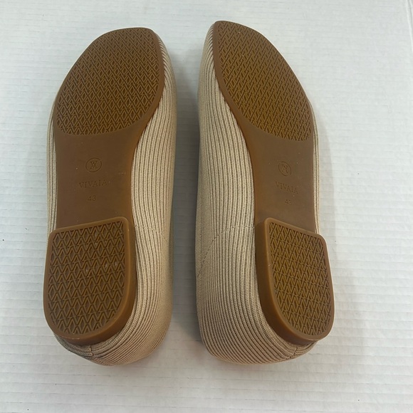 Vivaia Margot Square-Toes Flats - Picture 11 of 16